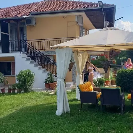 Teralogis - Lovely Place וילה אספרובלטה